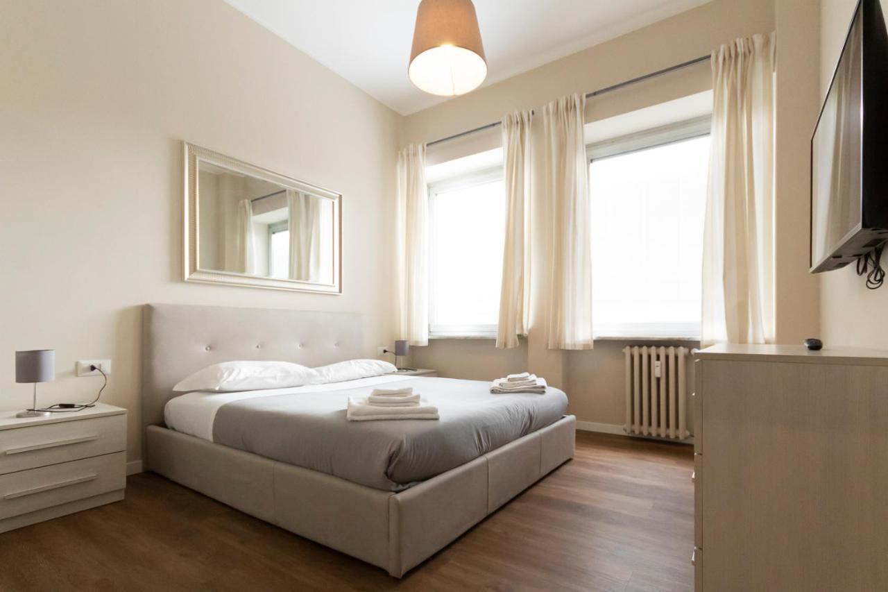 Via Torino Apartment 2 Milano Dış mekan fotoğraf