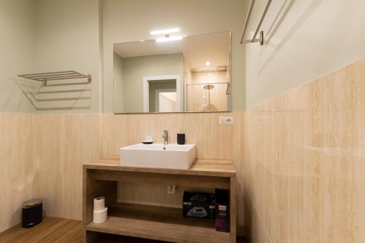 Via Torino Apartment 2 Milano Dış mekan fotoğraf